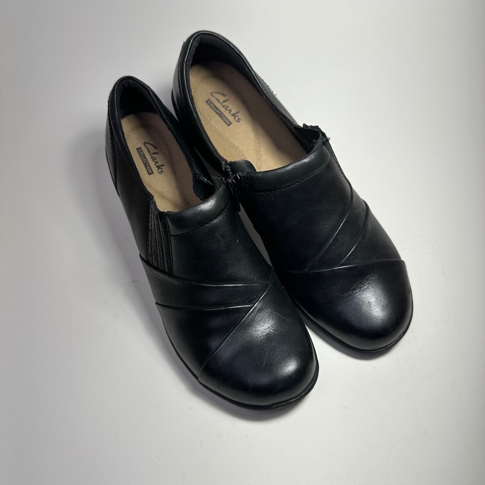 Clarks Collection Black Leather Wedge Loafers Side Zip Shoes Womens Size 8 M